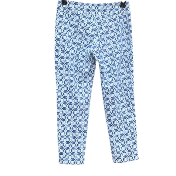 J. McLaughlin Blue and White Geometric Patterned Pants Ankle Cropped Beach - Picture 1 of 11